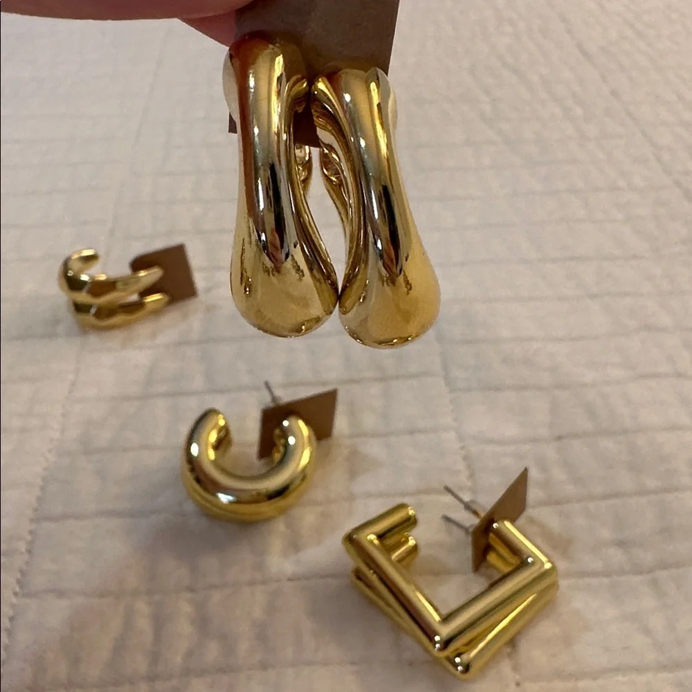 Chic Gold-Tone Textured Fashion Hoop Earrings Set of 4